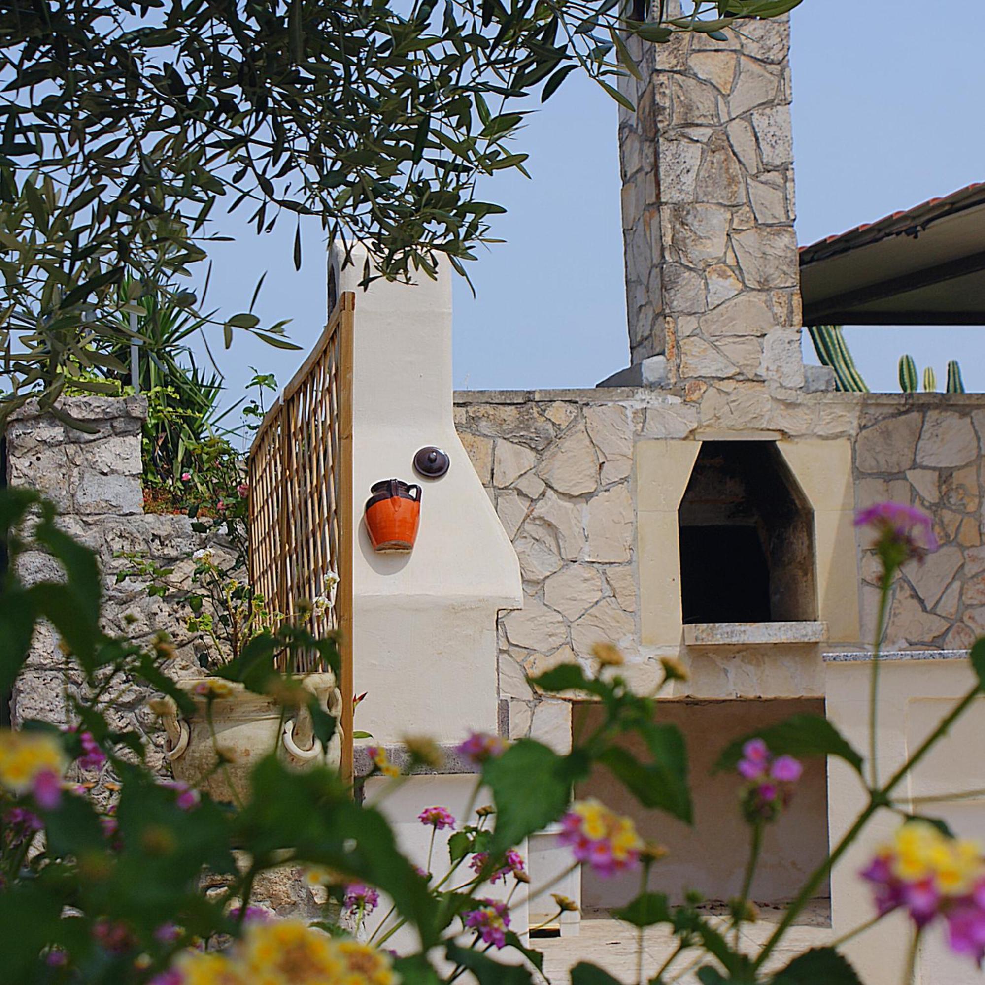 Residence Conchiglia San Giovanni Santa Cesarea Terme Exterior photo